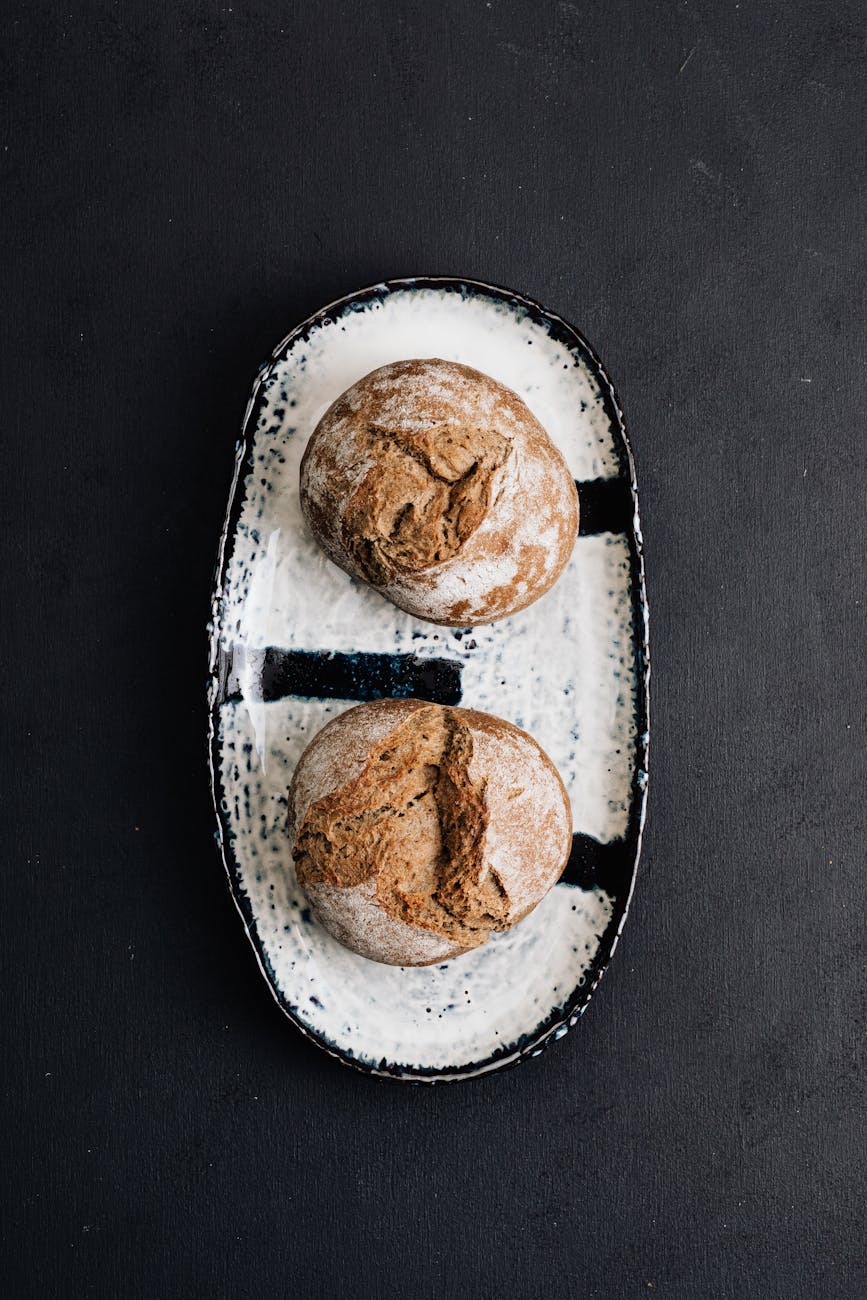 how many grams of sourdough starter in a cup?