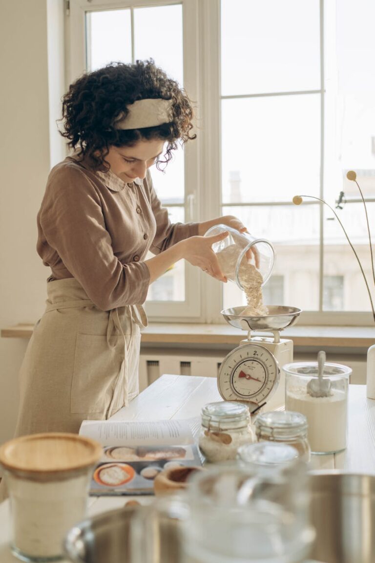 measuring cups vs. scales